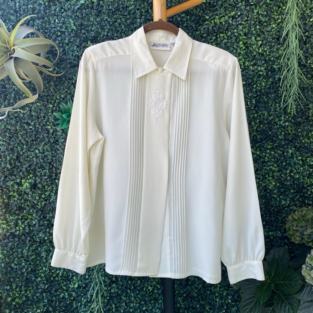 Vintage Cream Silk Polyester Blouse with pleated front detail
